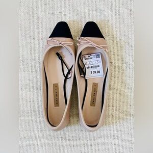 Brand new. Zara two-tone, cap toe ballet flats. Size EU 37 (US 6 1/2)